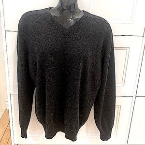 Dustin, Long sleeved V-Neck Pullover 100% Lambswool Charcoal see measurenents